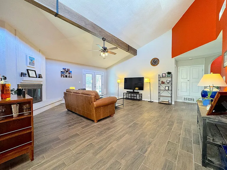 6851 Amposta Dr — Photo 6