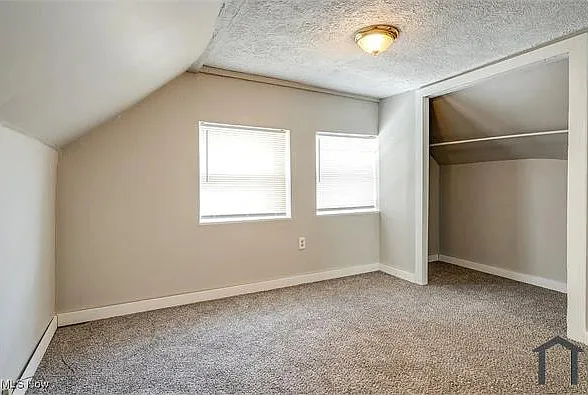 4 bed, 1413 sqft, $999 — Photo 4