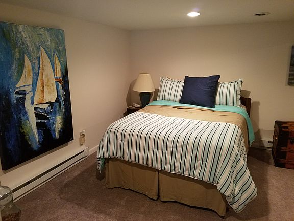 Lower level bedroom