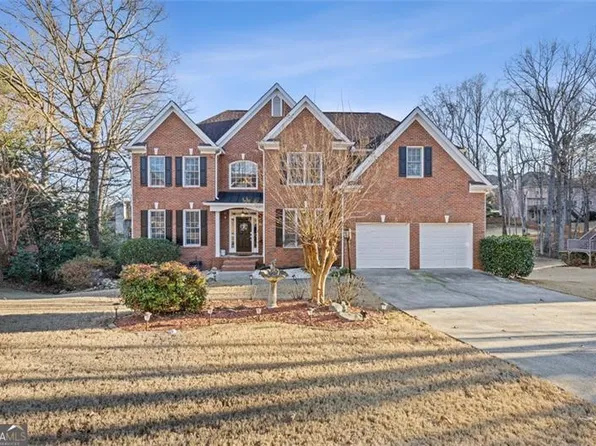 1172 Lake Washington Dr, Lawrenceville, GA 30043