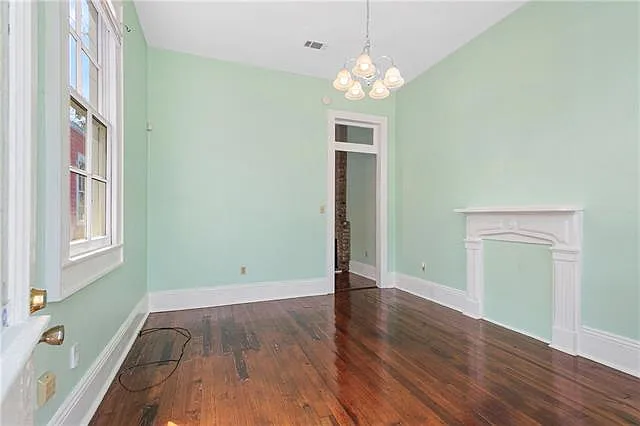 1 bed, 1.0 bath, 1220 sqft, $1,400 — Photo 3