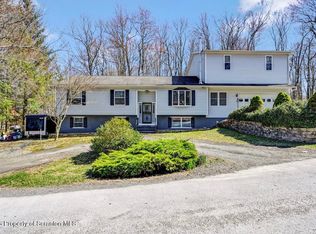 9105 Belvedere Rd, Tobyhanna, PA