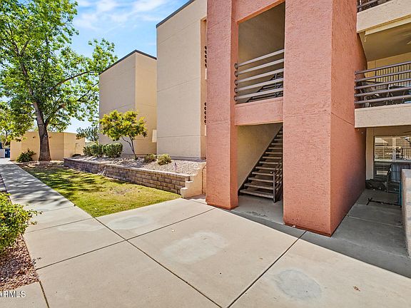 5th image of 1340 N RECKER Road #210