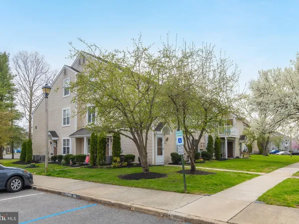 551 Shetland Ct, Sewell, NJ 08080