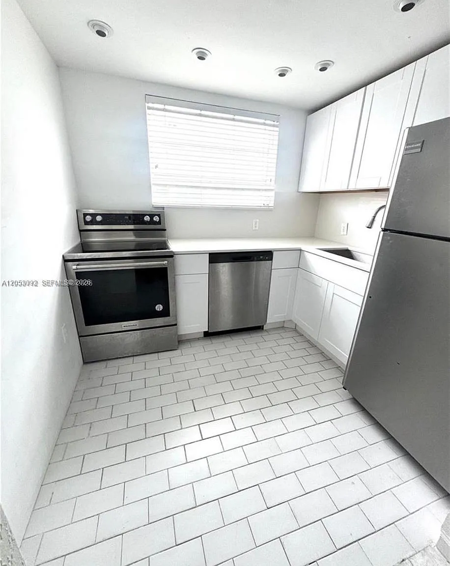 1211 Pennsylvania Condo — Photo 2