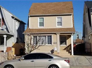 10929 111th St, South Ozone Park, NY 11420
