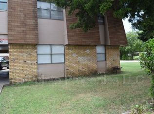 105 Peach St UNIT B, Crowley, TX 76036