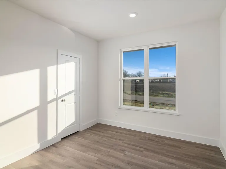 2722 Eastridge Blvd — Photo 30