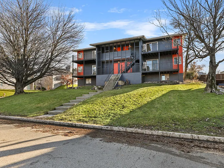 1722 E South Riverton Ave #A — Photo 28