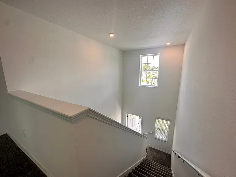 2276 Gatsby Ln — Photo 5
