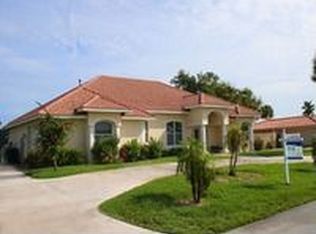 1516 Thumb Point Dr, Fort Pierce, FL 34949