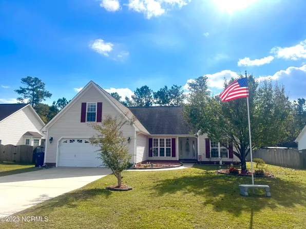 706 Sermons Boulevard, Havelock, NC 28532