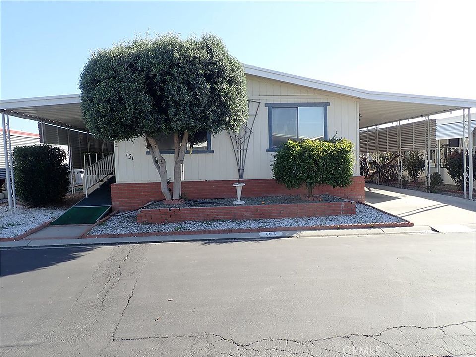 1st image of 1300 W Menlo Ave