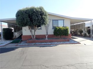 1300 W Menlo Ave, Hemet, CA 92543