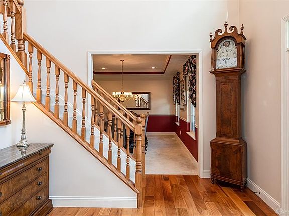4th image of 1531 Thomas Farm Ct