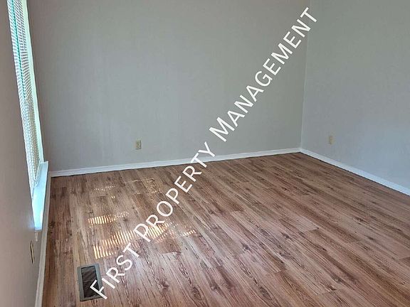 3rd image of 5100 Eldridge Rd #B