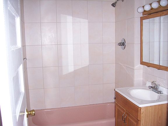 5th image of 29 Alfred St Fl 2nd