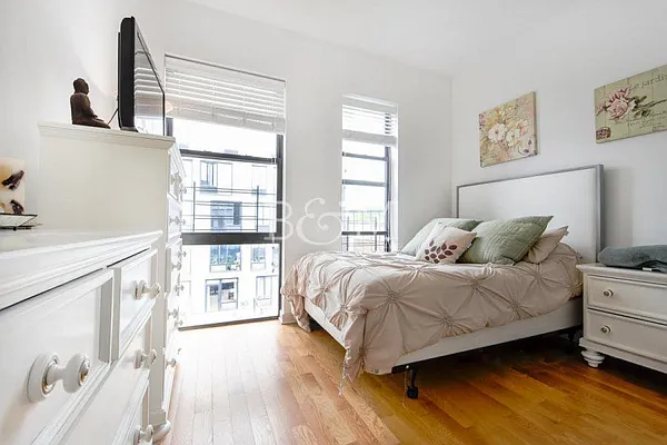 Rented by Brick&Mortar | media 31