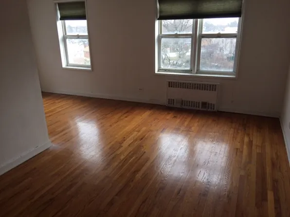 143-25 84th Dr #6K, Jamaica, NY 11435