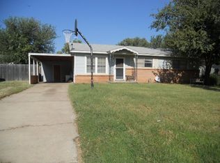 2907 Wilshire St, Woodward, OK 73801
