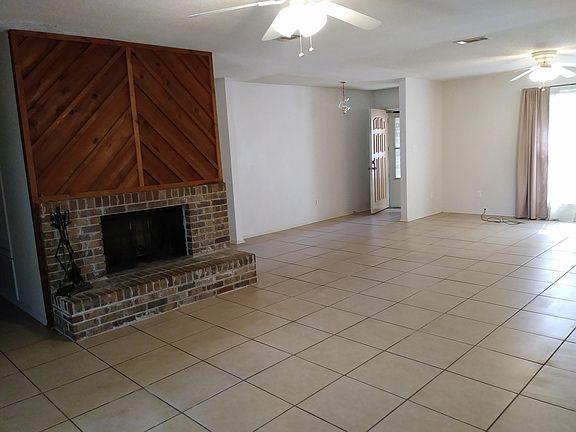 5th image of 7359 Baywoods Ln
