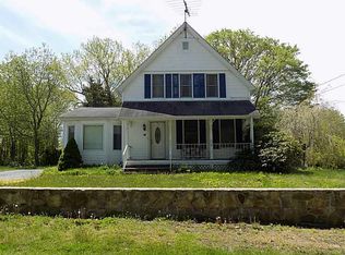 19 Hillside Ave, Ashaway, RI 02804