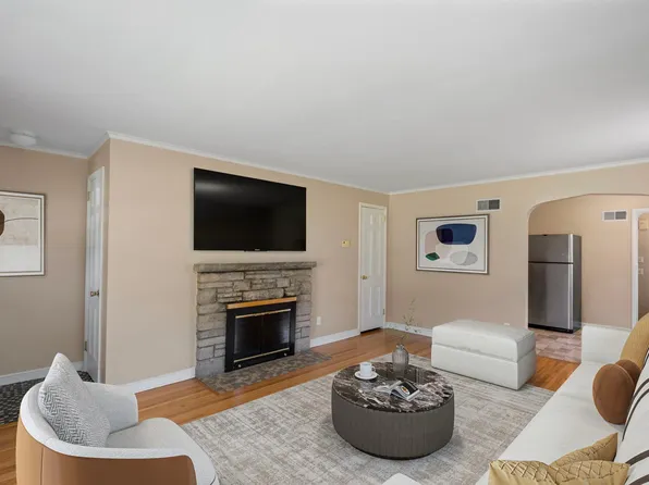5633 Penn Ave S, Minneapolis, MN 55419
