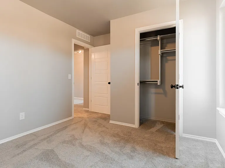 4306 W Country Club Dr — Photo 20