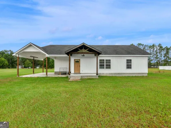 6343 Sun Dell Cir, Blackshear, GA 31516