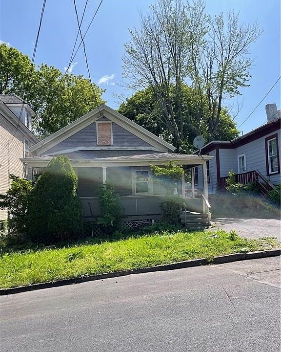 1st image of 106 Hier Ave