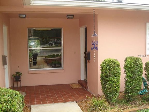 2nd image of 602 Heritage Ln APT A