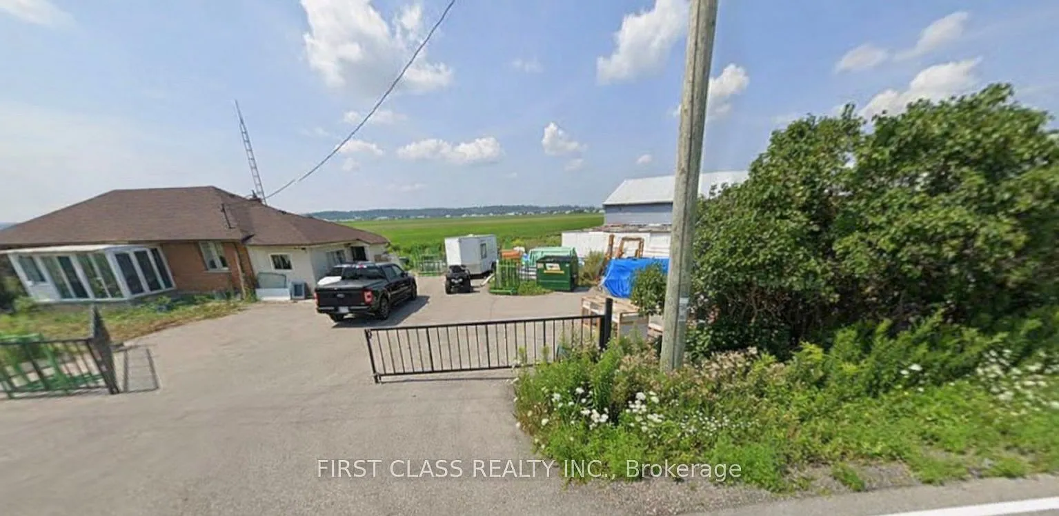 3 bed, $4,500 — Photo 1