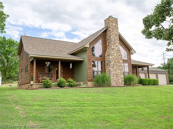 3rd image of 4129 Hallie Ln