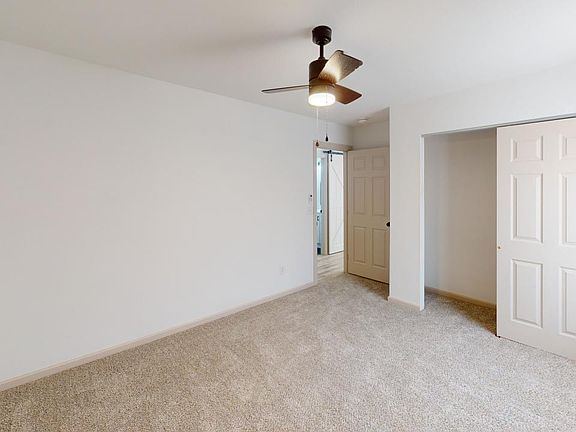 5th image of 2405 Holly Ave #C