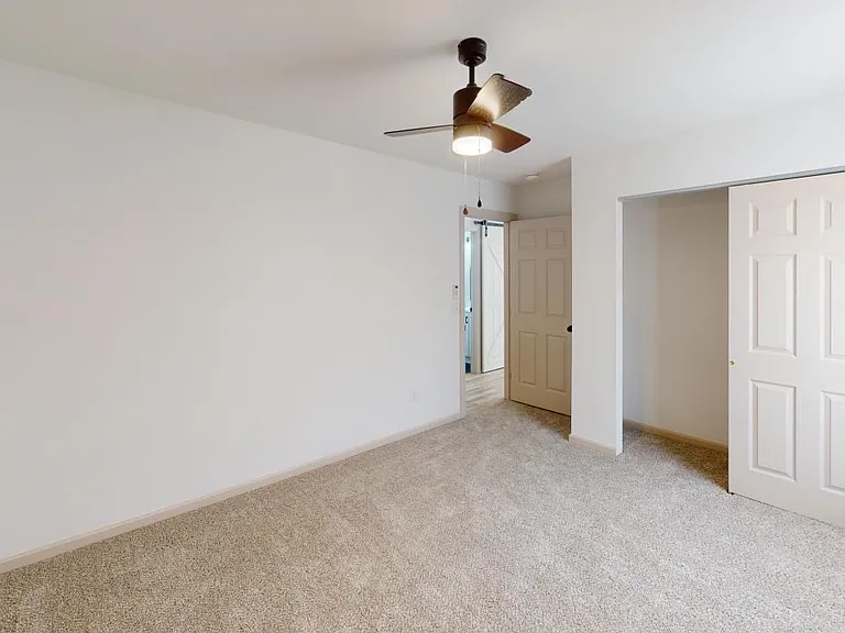 2405 Holly Ave #C — Photo 5