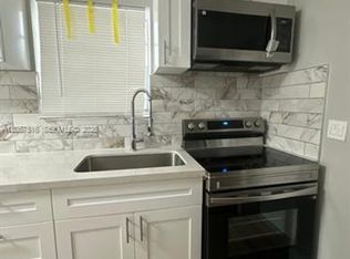 15 NW 31st Ave #15, Miami, FL 33125