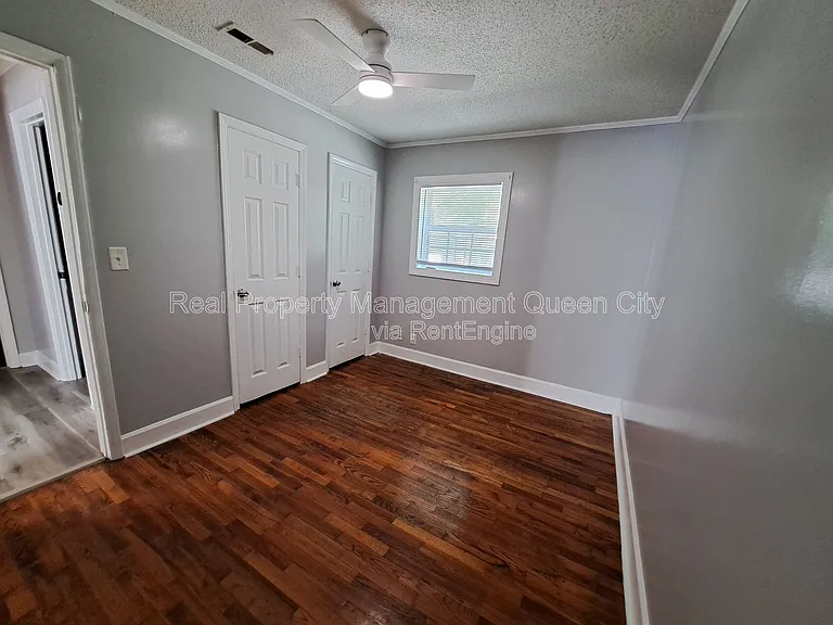 112 Miller St — Photo 11