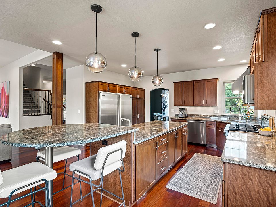 1st image of 337 Laurelwood Dr