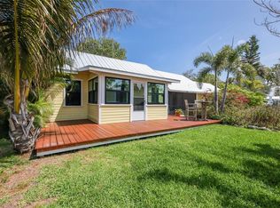 7030 Poinsettia Ave, Longboat Key, FL 34228