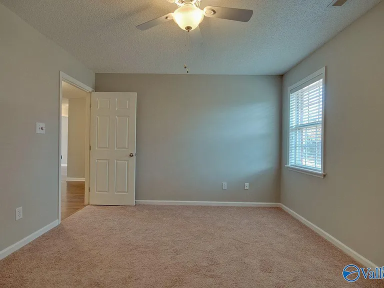 113 Claytor Ln — Photo 21