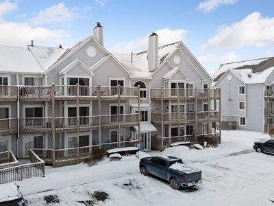 37520 Jefferson Ave APT 201, Harrison Township, MI, 48045
