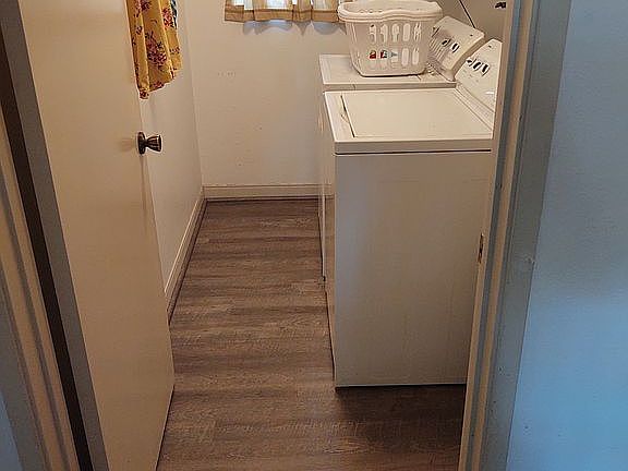 3rd image of 2510 Clairemont Dr Unit 201