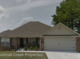 530 Saddlehorn Dr, Centerton, AR 72719