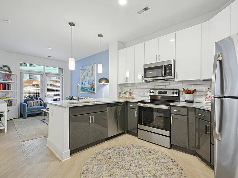 Link Apartments Calyx — Photo 25