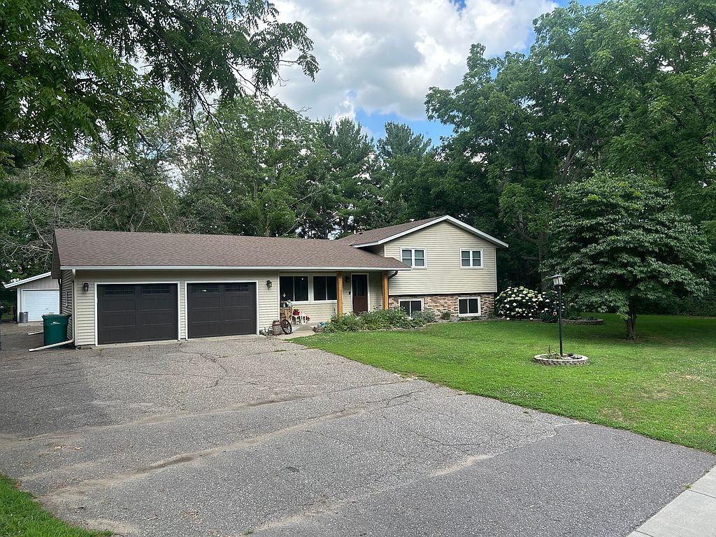 214 Highview Dr W - Property Image