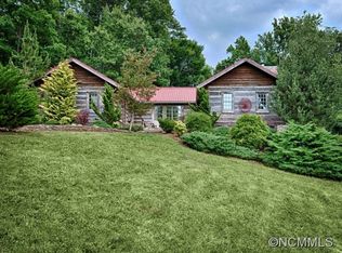 32 Wagon Mountain Dr, Weaverville, NC 28787