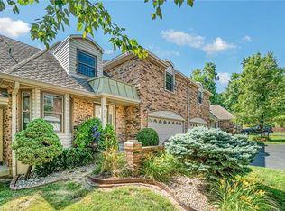315 E Partridge St #14, Independence, MO 64055