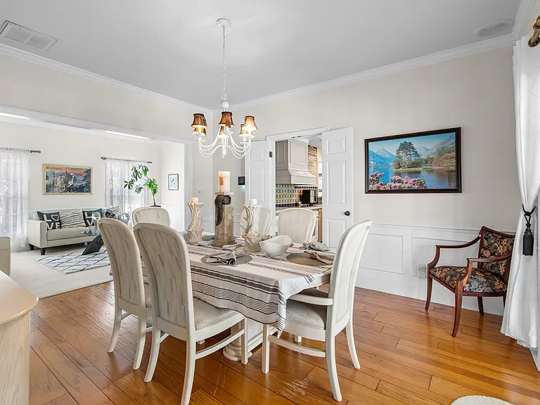 10002 Hunt Cliff Dr — Photo 17