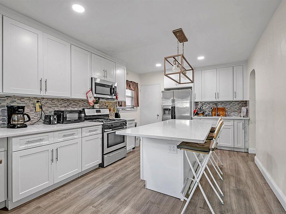 2nd image of 71-42 169th St