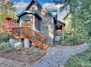 1679 Jackman St, Port Townsend, WA 98368